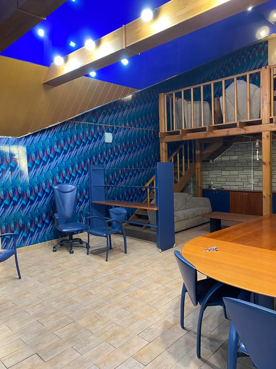 Офисное помещение 54 м2 с панорамными окнами